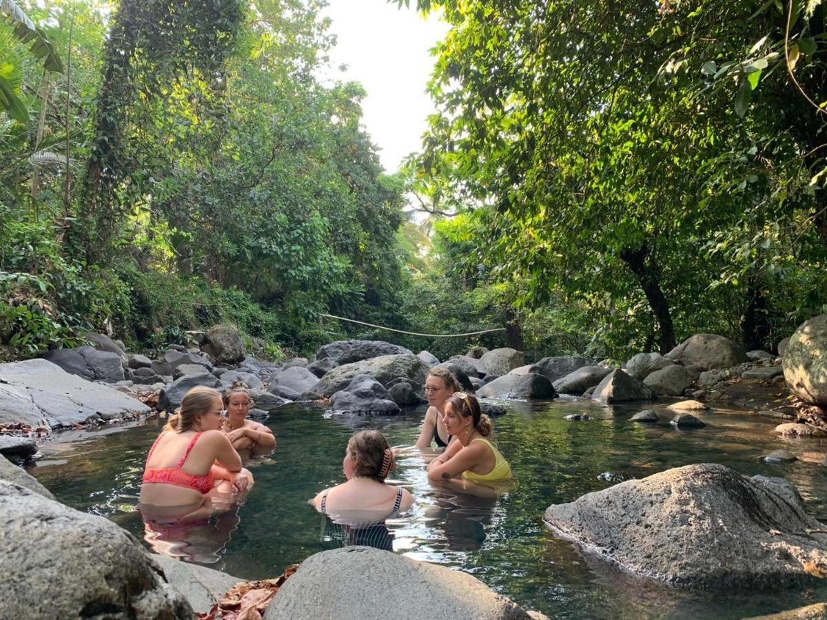 Lala Salama Backpacker Teluknarat Exterior foto
